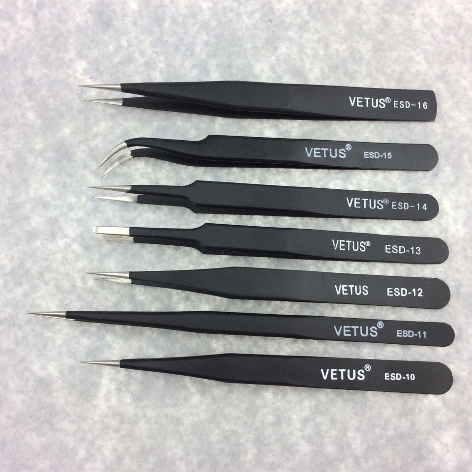 Suntne anti-static forcipe conductivum?